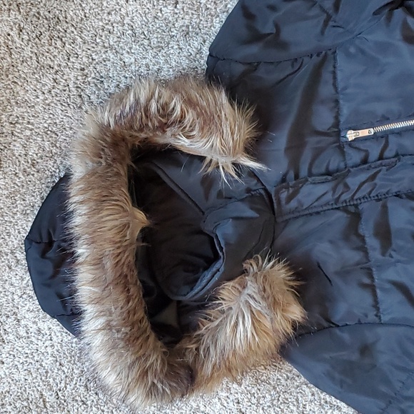 Snow Jacket - Picture 3 of 8